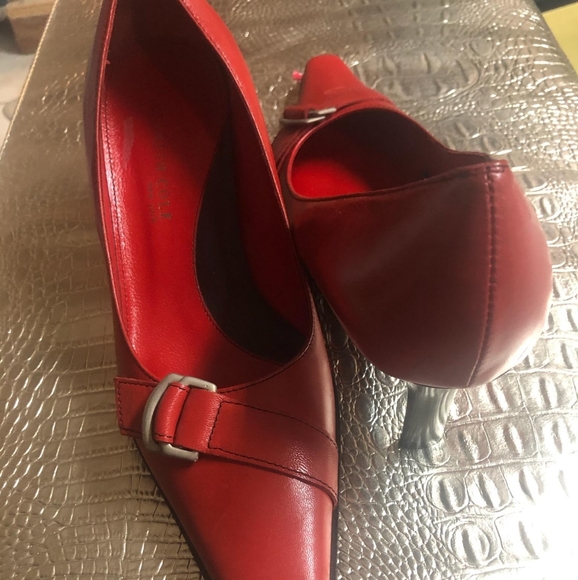 Heels - Picture 1 of 6